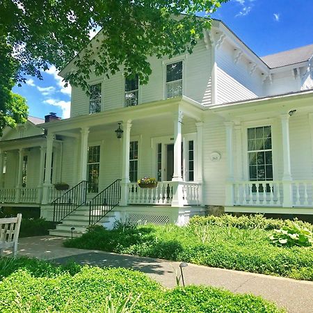 The Old Lyme Inn מראה חיצוני תמונה